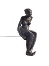 " femme assise sur le muret" bronze patiné 36 x 16 " femme assise sur le muret" bronze patiné 36 x 16