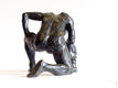 homme harassé, bronze patiné 25x15